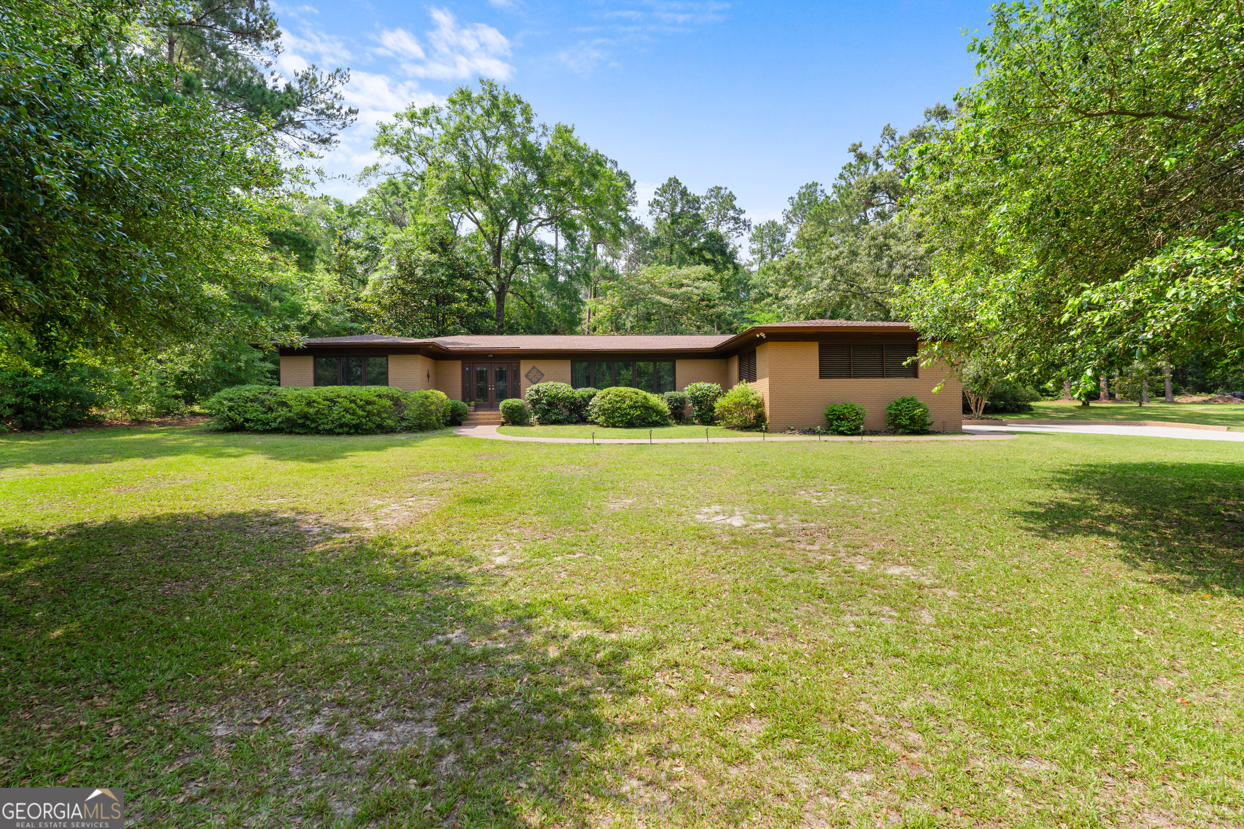 4894 Country Club Road