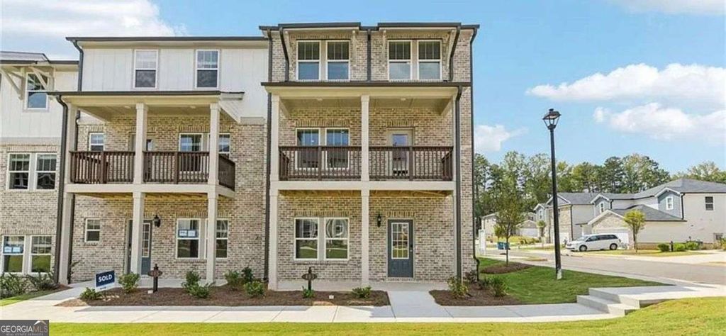 Photo of 403 Elise Way, Lawrenceville, GA 30045 (MLS # 10680137)