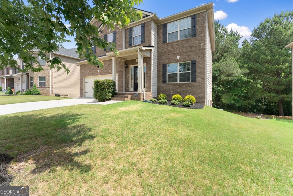 Photo of 4930 Bucknell Trace, Cumming, GA 30028 (MLS # 10768358)