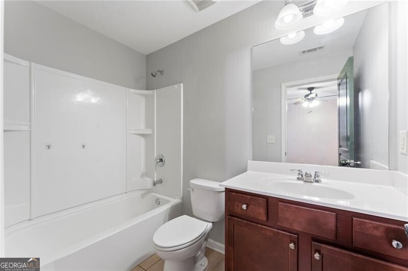 Hampton Station - Residential