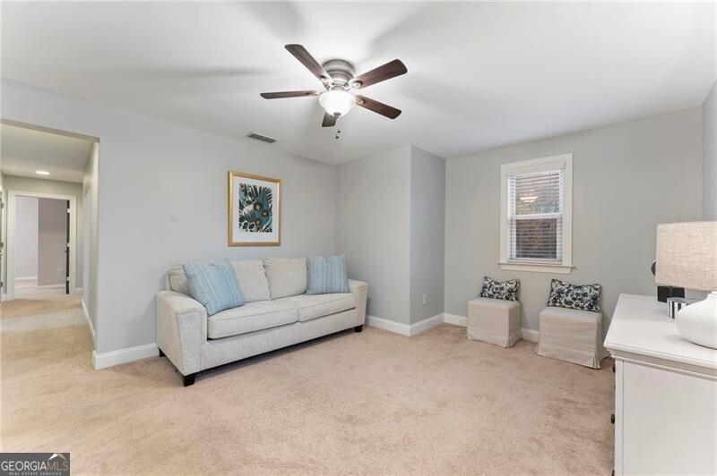 Hampton Station - Residential