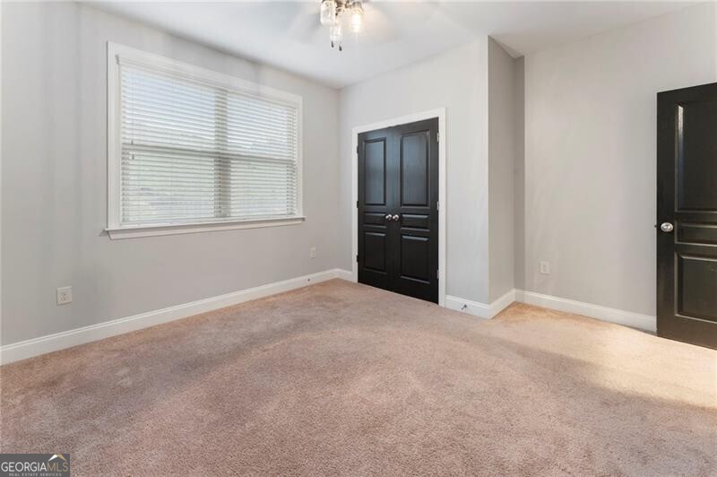 Hampton Station - Residential