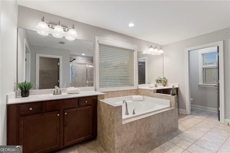 Hampton Station - Residential