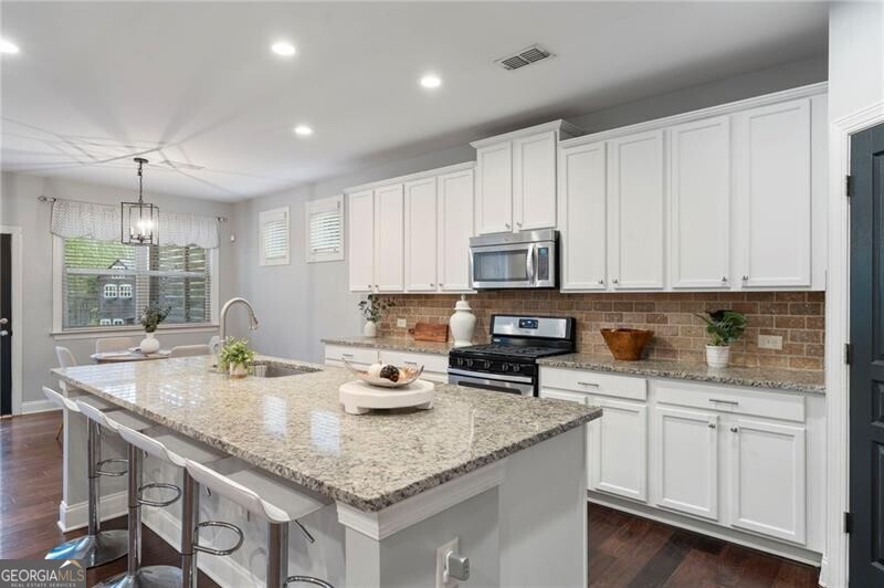 Hampton Station - Residential