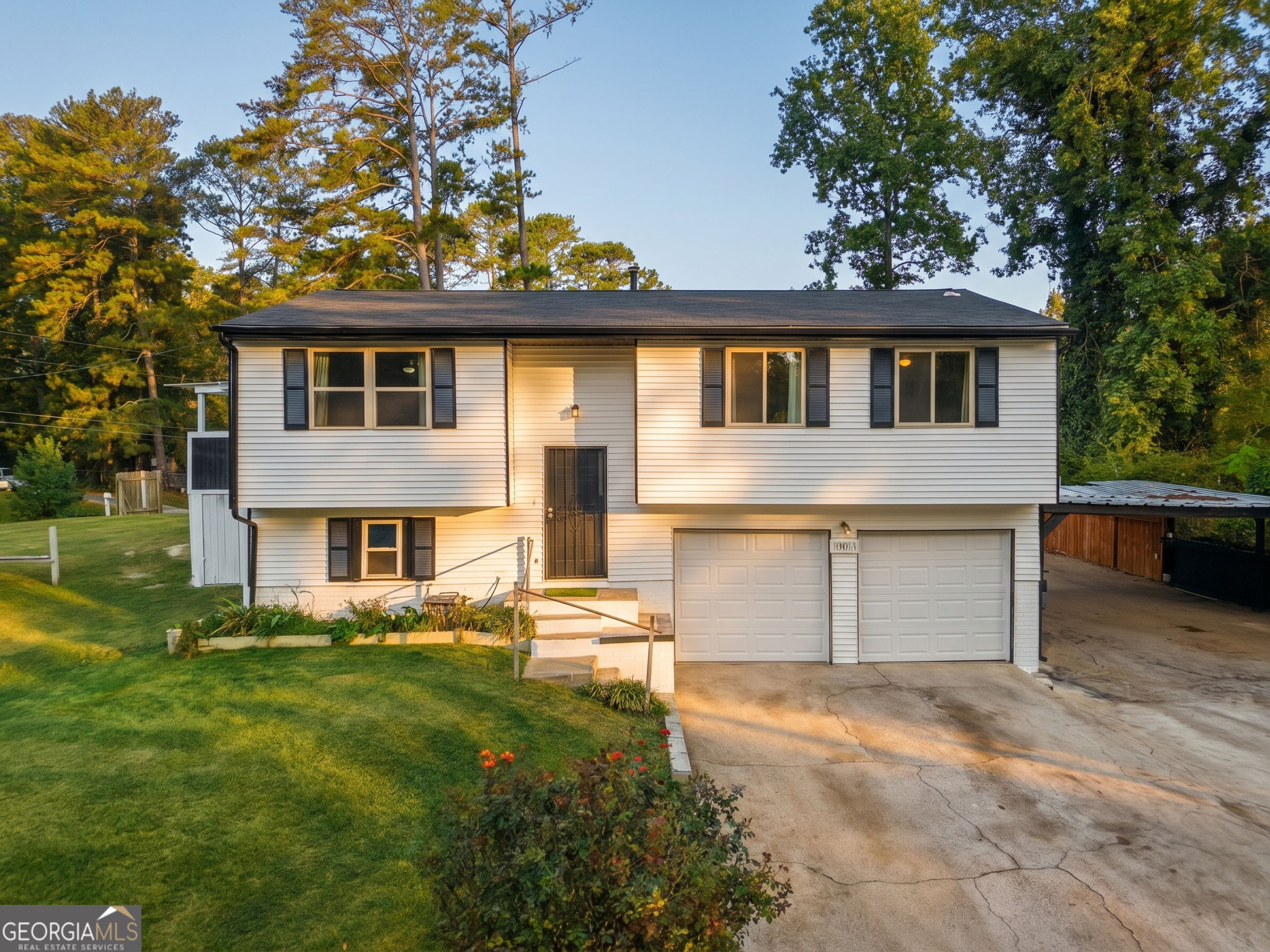1880 Suwanee Valley RD