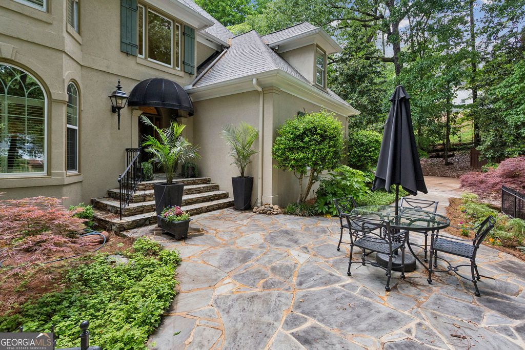 Photo of 1600 Savannah Court SE, Smyrna, GA 30080 (MLS # 10754938)