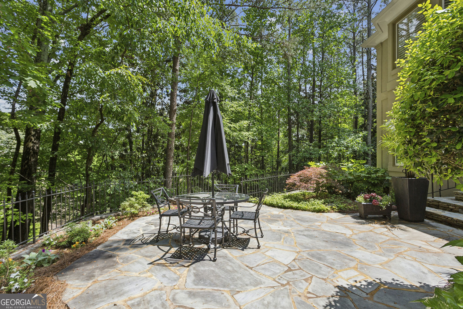1600 Savannah CT SE