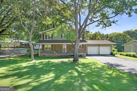 Photo of 206 Cherry Hill Drive, Calhoun, GA 30701 (MLS # 10825050)
