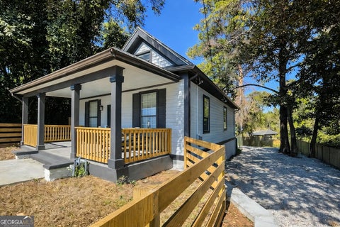 Photo of 334 McDonough Boulevard SE, Atlanta, GA 30315 (MLS # 10850856)