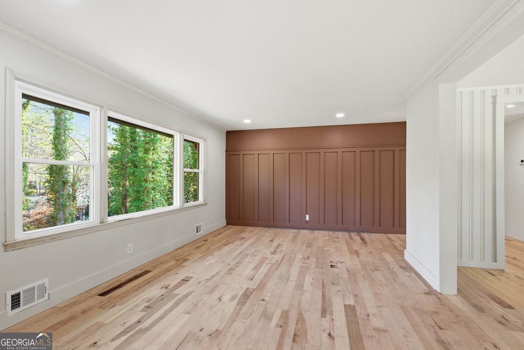 Photo of 117 Glencrest Drive, Toccoa, GA 30577 (MLS # 10795572)