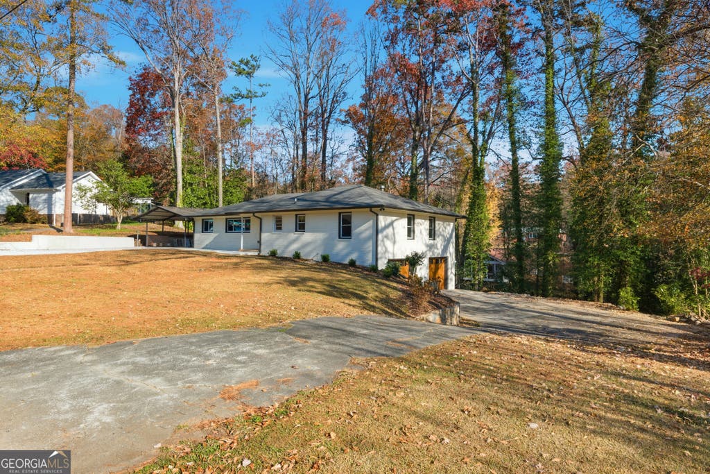 Photo of 117 Glencrest Drive, Toccoa, GA 30577 (MLS # 10795572)