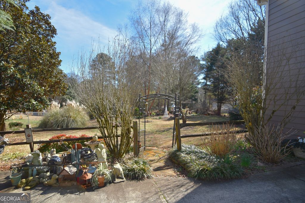 Photo of 2655 Dacula Ridge Drive, Dacula, GA 30019 (MLS # 10695420)