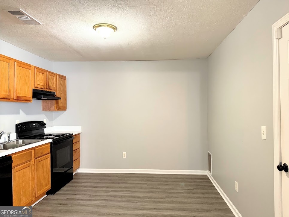 209 E Wilson ST 34