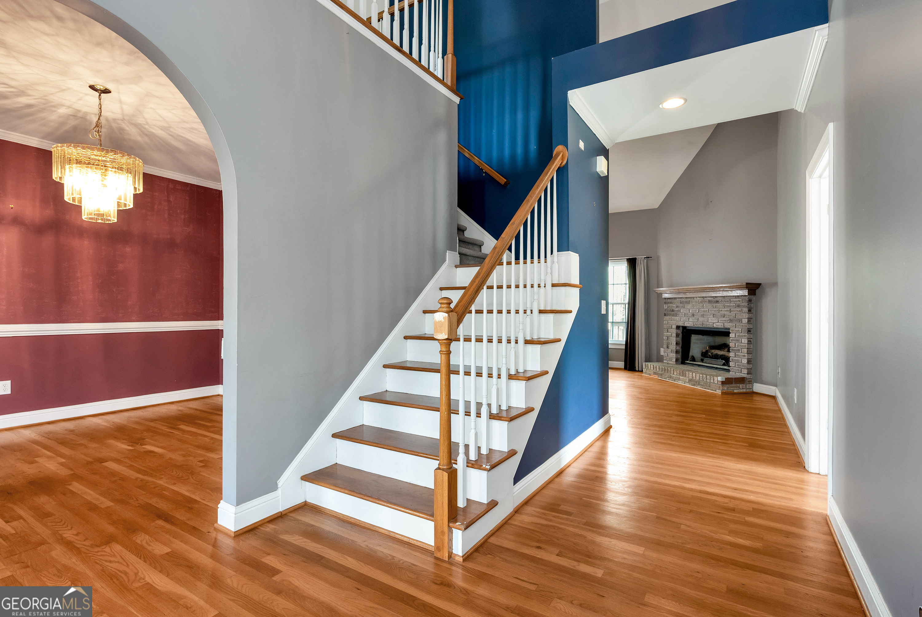 1173 Overland Park DR