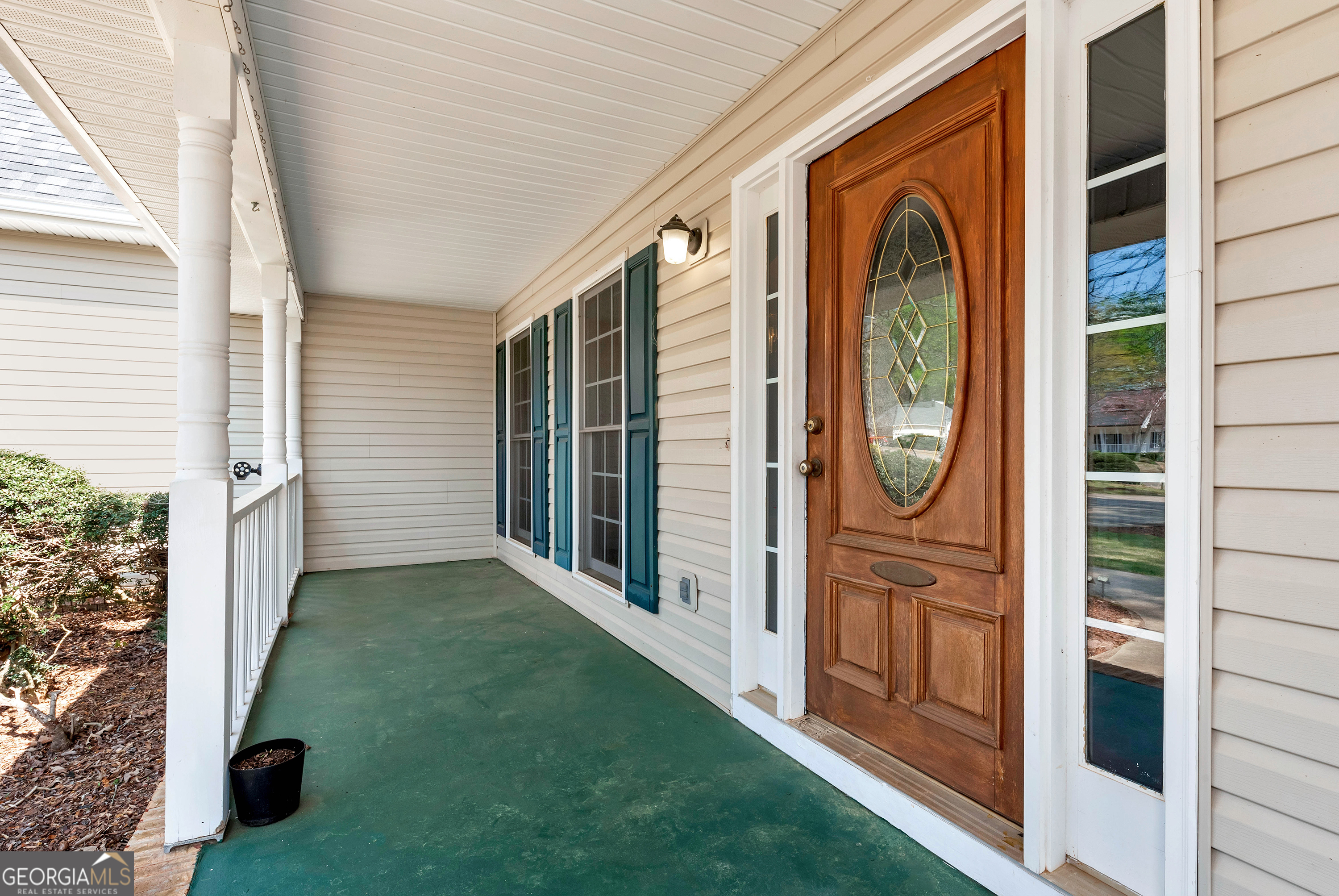 1173 Overland Park DR