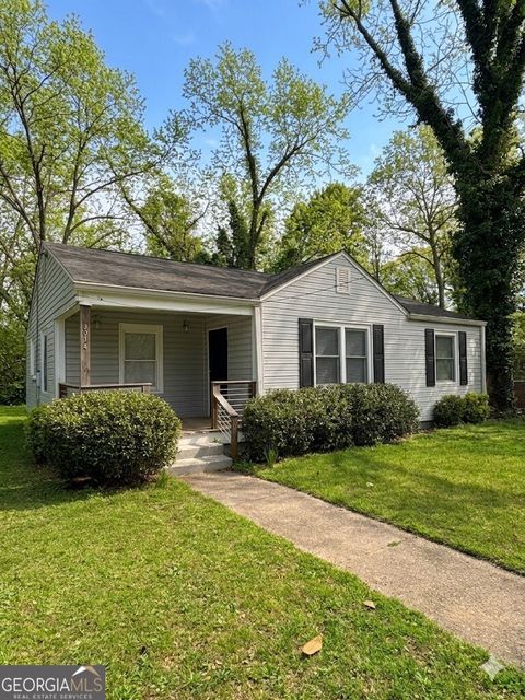 Photo of 3014 E Point Street, Atlanta, GA 30344 (MLS # 10760365)