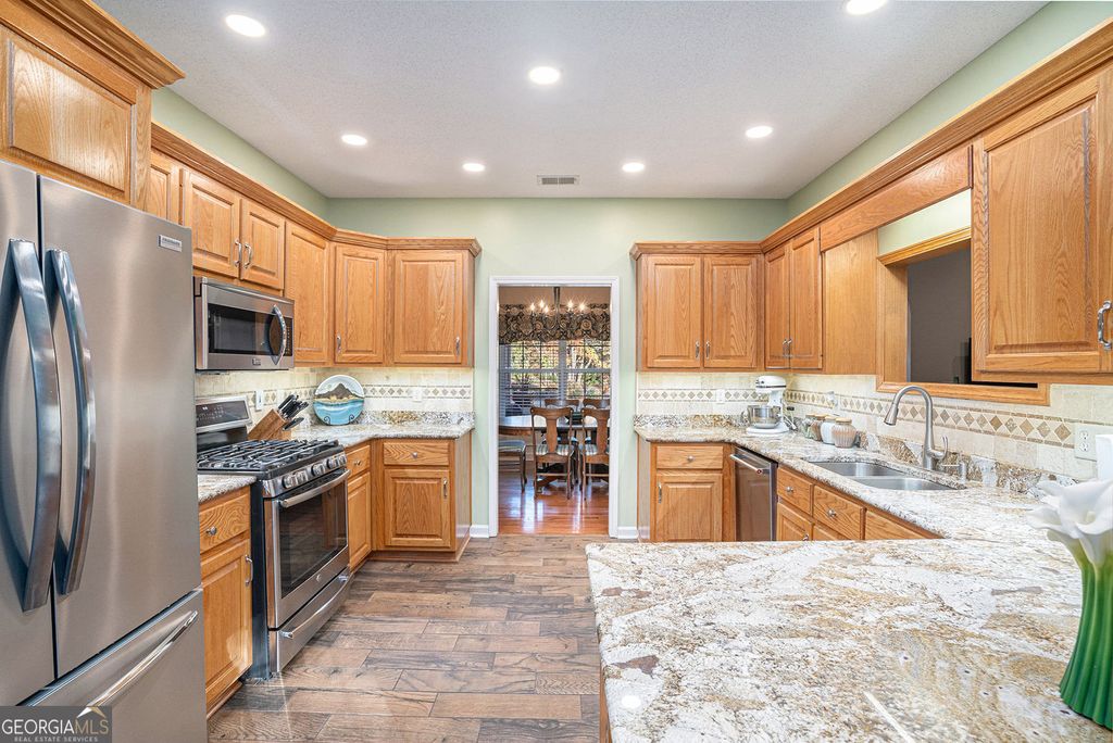 Photo of 20 Spring Lake Trail NE, White, GA 30184 (MLS # 10685256)