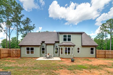 A home in Barnesville