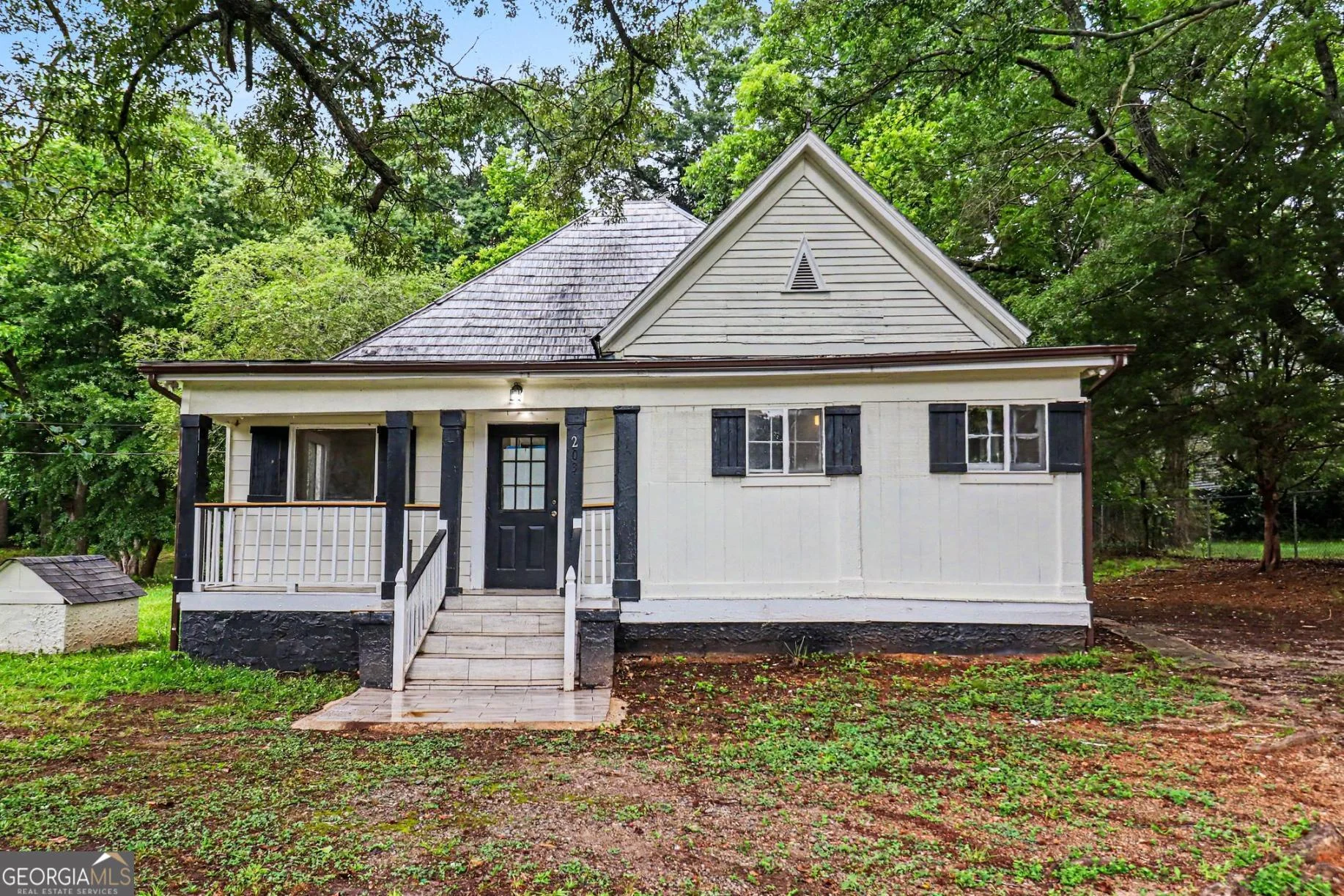 203 Kenwood Road