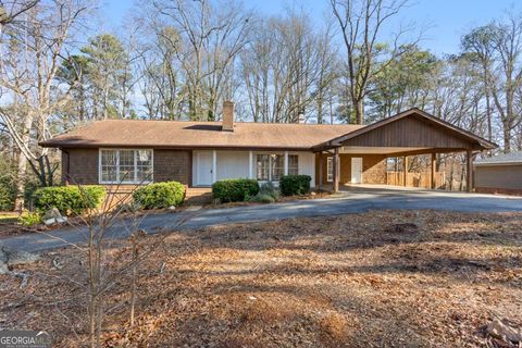 Photo of 3355 Pinetree Drive SE, Smyrna, GA 30080 (MLS # 10666487)