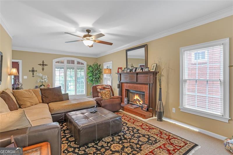 3827647552 Homes for Sale