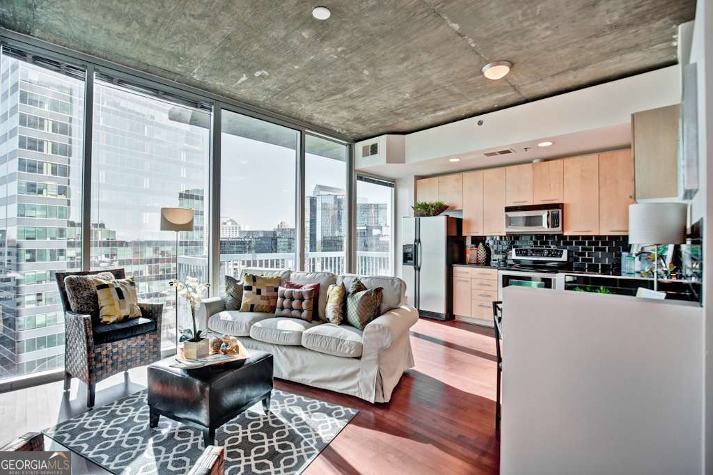 3324 Peachtree RD NE 1315