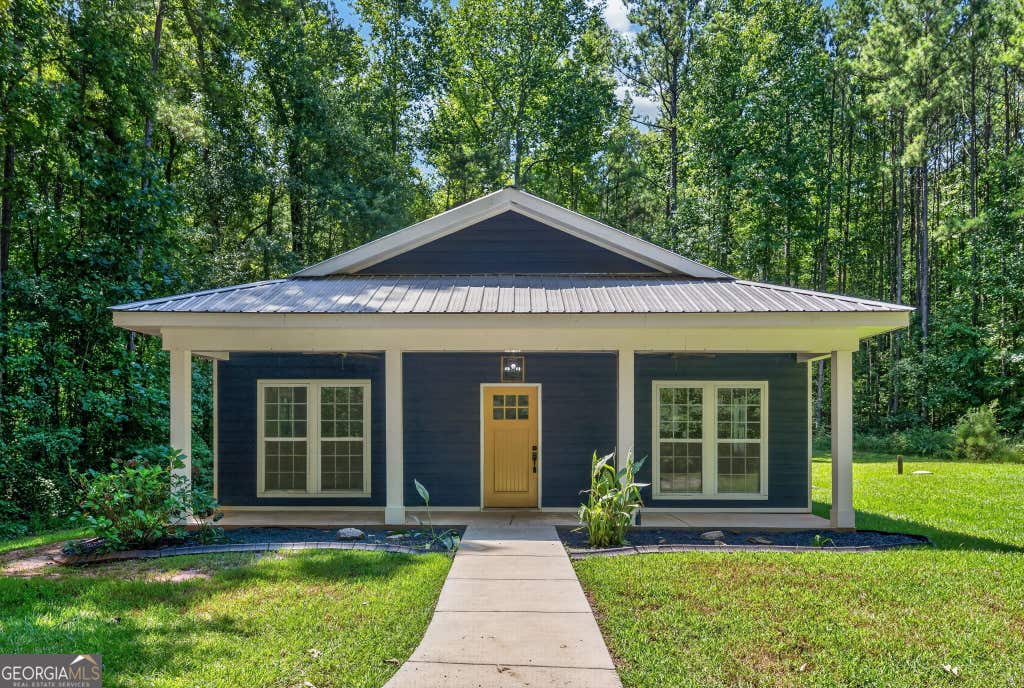 Photo of 90 Edwin Smith Road, Newnan, GA 30263 (MLS # 10834039)