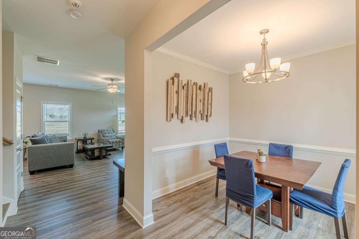123 Mulberry DR