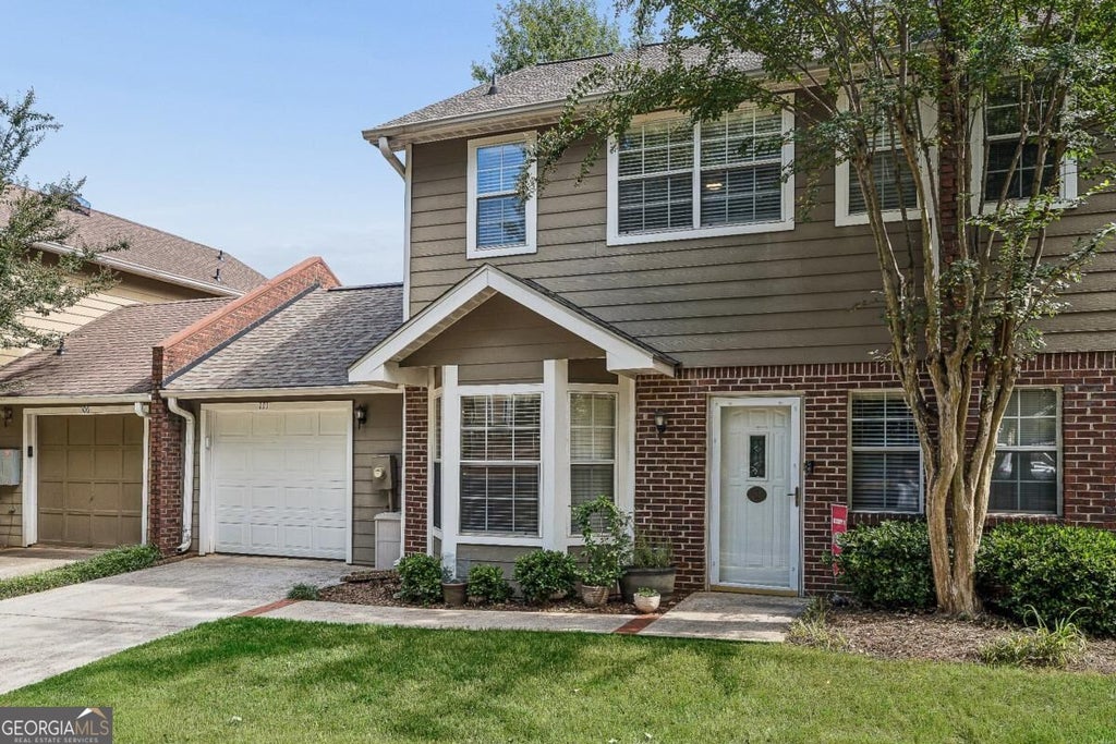 Photo of 111 Franklin Court, Decatur, GA 30030 (MLS # 10869935)