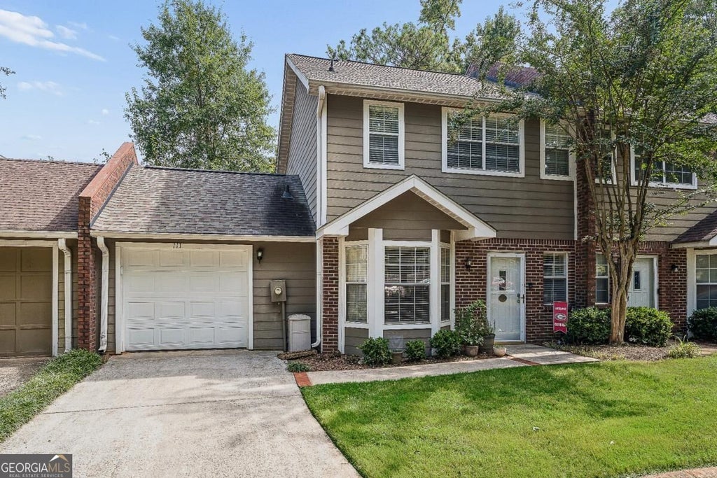 Photo of 111 Franklin Court, Decatur, GA 30030 (MLS # 10869935)