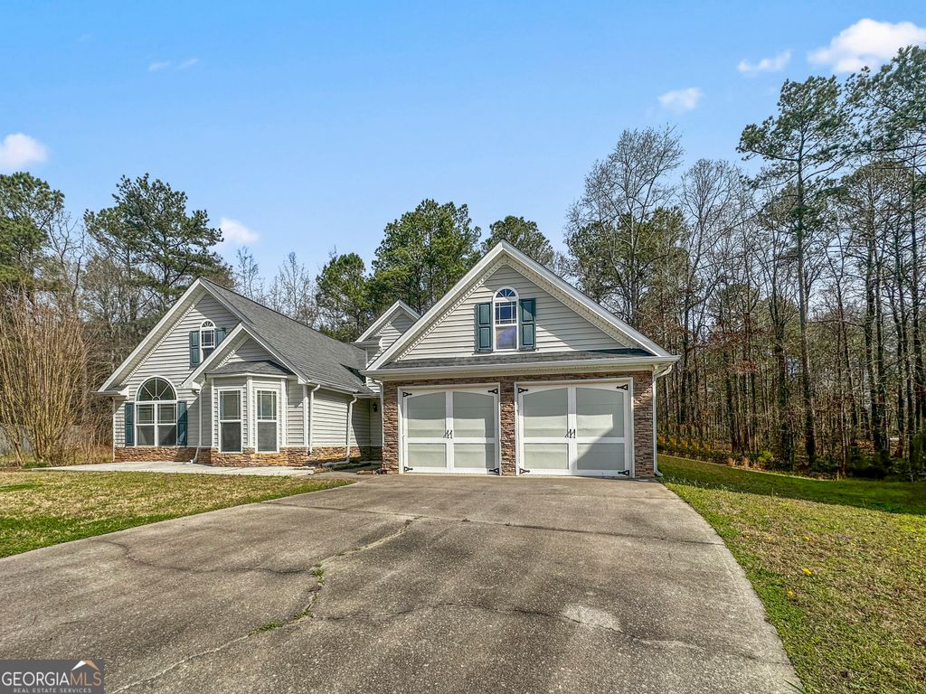 Photo of 806 Lilac Lane, Villa Rica, GA 30180 (MLS # 10710015)