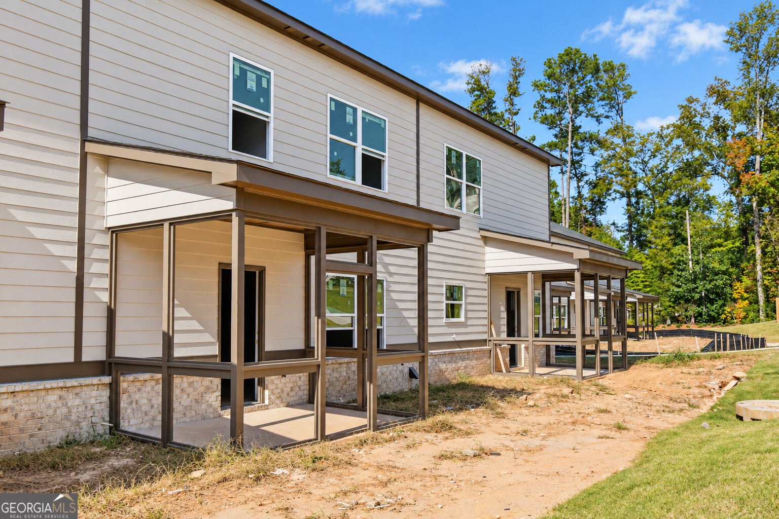 4377 Fern River BND 37