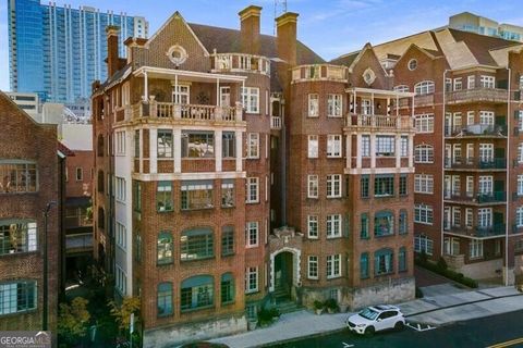 81 Peachtree PL NE 6 Atlanta GA 30309