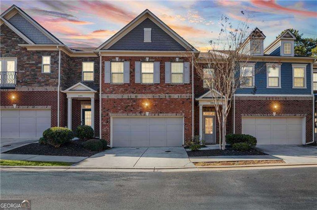 Photo of 2495 Norwood Drive SE, Smyrna, GA 30080 (MLS # 10653478)