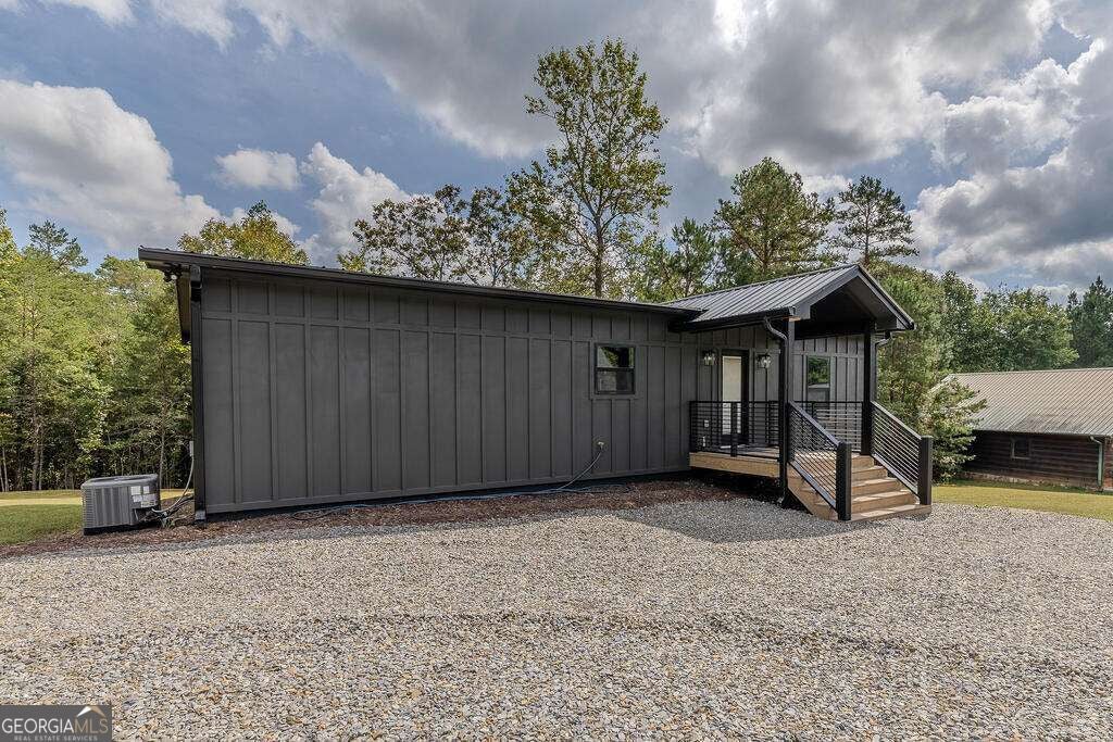 217 Harbin CT 12