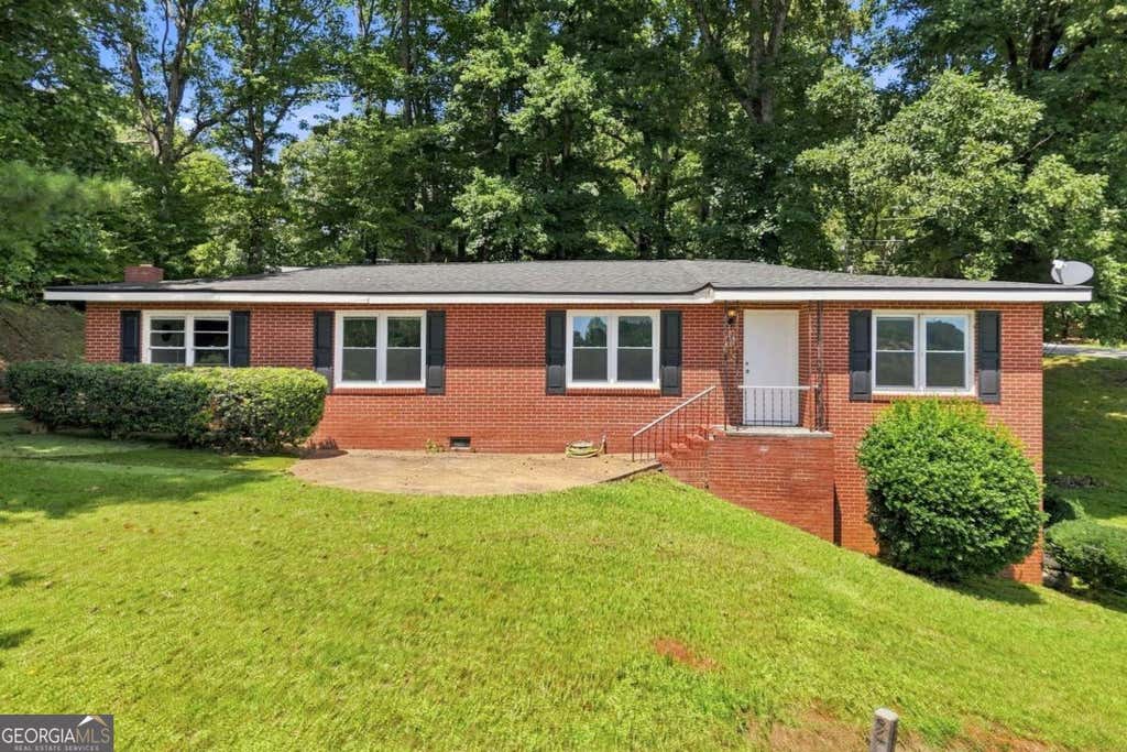 Photo of 120 Westview Street, Canton, GA 30114 (MLS # 10828291)