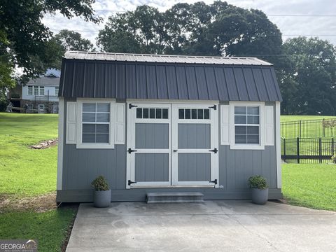 A home in Clarkesville