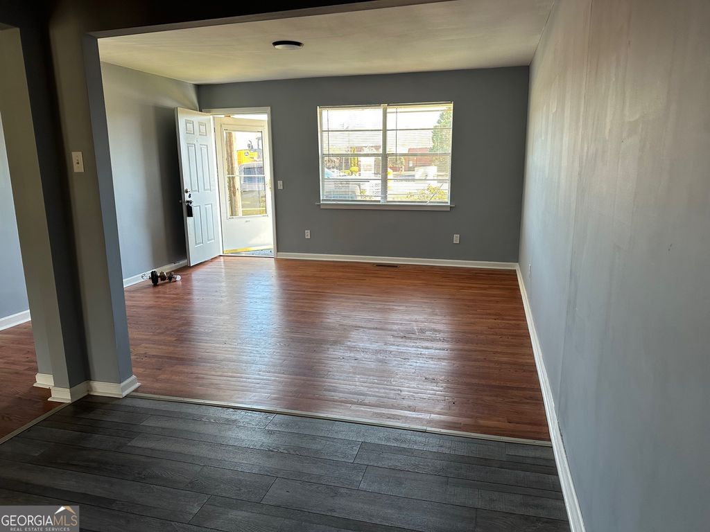 Photo of 2741 Fran Mar Drive, Gainesville, GA 30506 (MLS # 10675990)