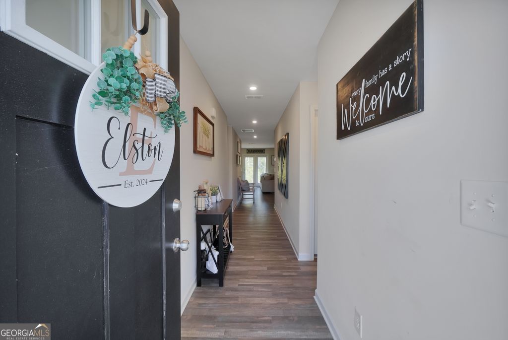 Photo of 135 Catalpa Road, Milner, GA 30257 (MLS # 10654187)