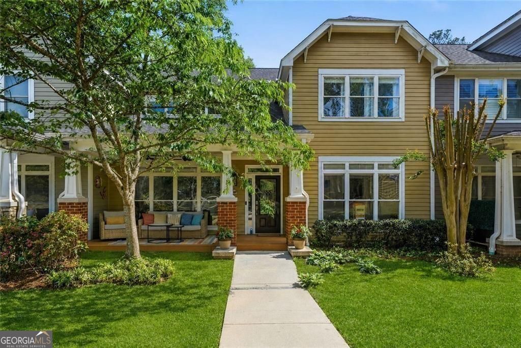 Photo of 815 Freedom Lane, Roswell, GA 30075 (MLS # 10753940)