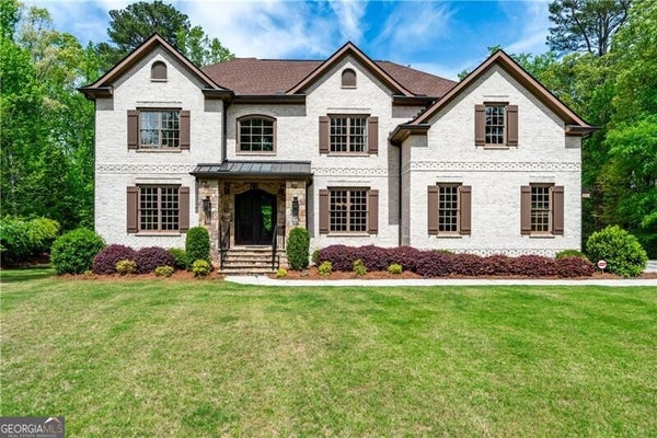 9450 PRESTWICK CLUB DR, JOHNS CREEK, GA 30097 - Image 3e0611f00a4e9ddf910dbacfd9a2ef6f/2257854500