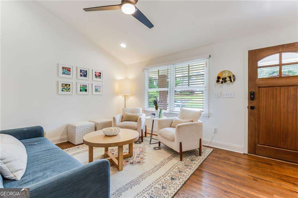 Drew Valley - Residential Lease