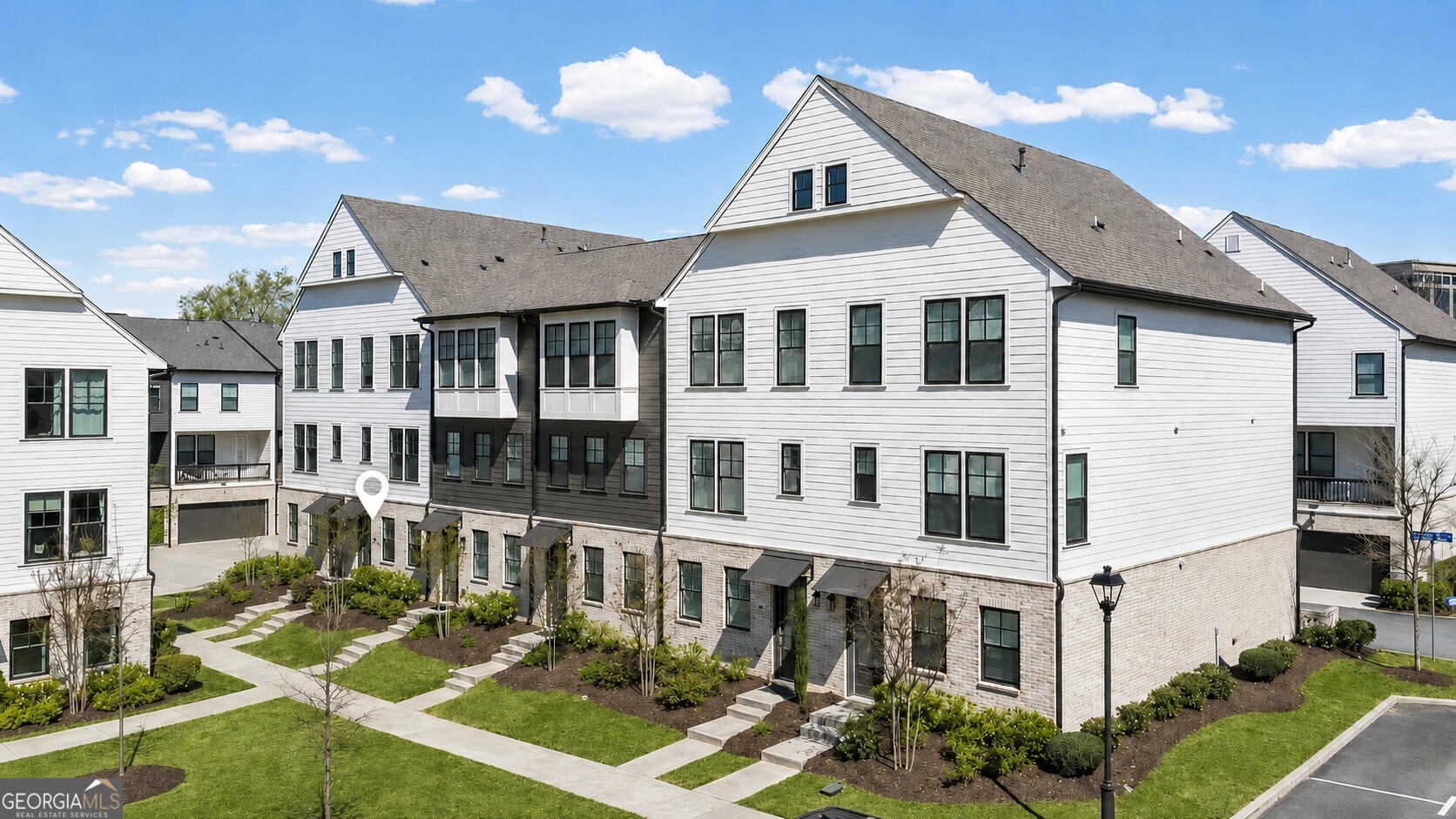 Photo 1 of 47 — 6623 Beacon DR, Atlanta, GA 30328