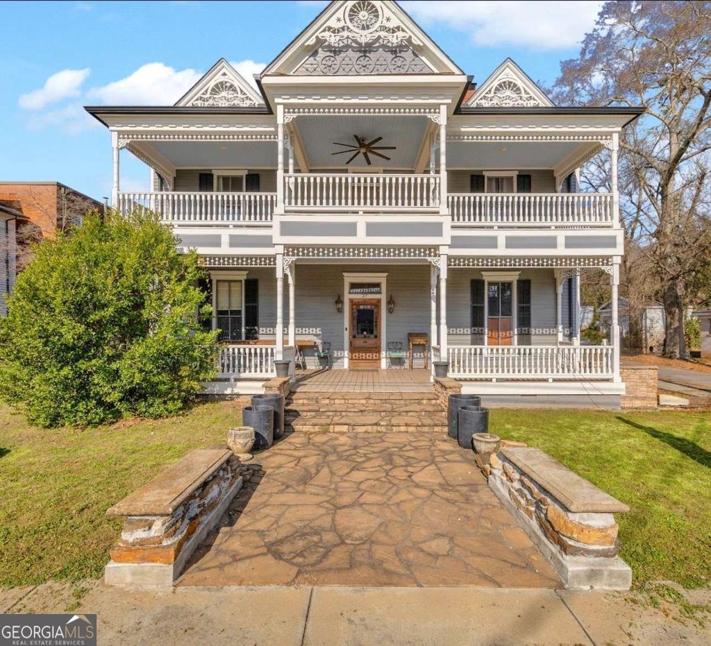 Photo of 27 Sycamore Street, Jefferson, GA 30549 (MLS # 10728570)