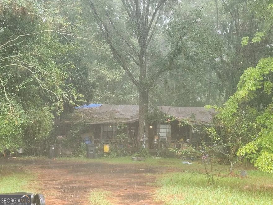 Foreclosure Auction Ends June 26, 2025 at 11:00 AM EST. Discover this 3-bedroom, 2-bathroom home located in the peaceful neighborhood of Jacksonville, FL. Sold As-is with Clear Title. Explore more details and submit your bid through Federa Home App.
