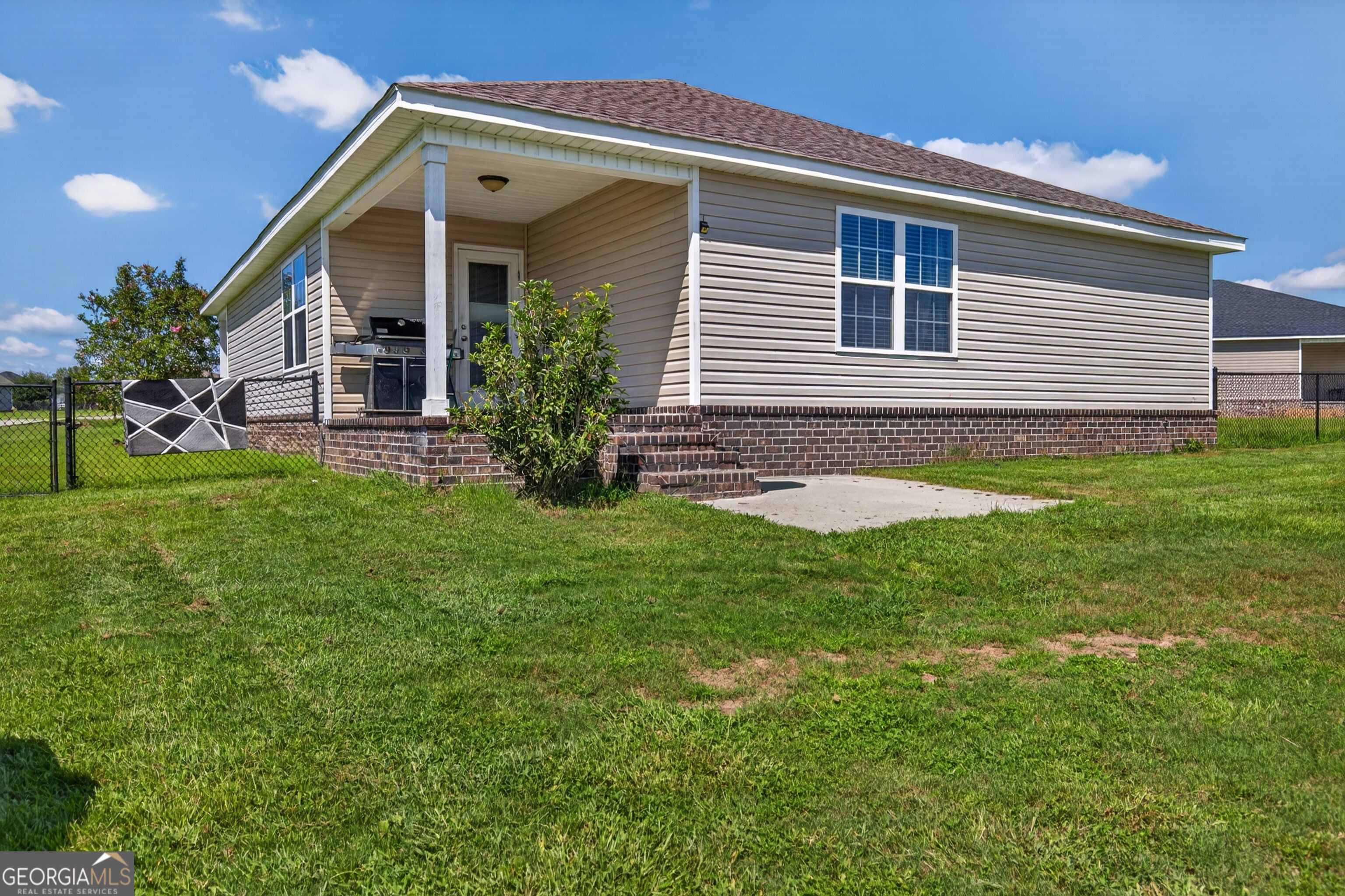 206 E Leyland CT