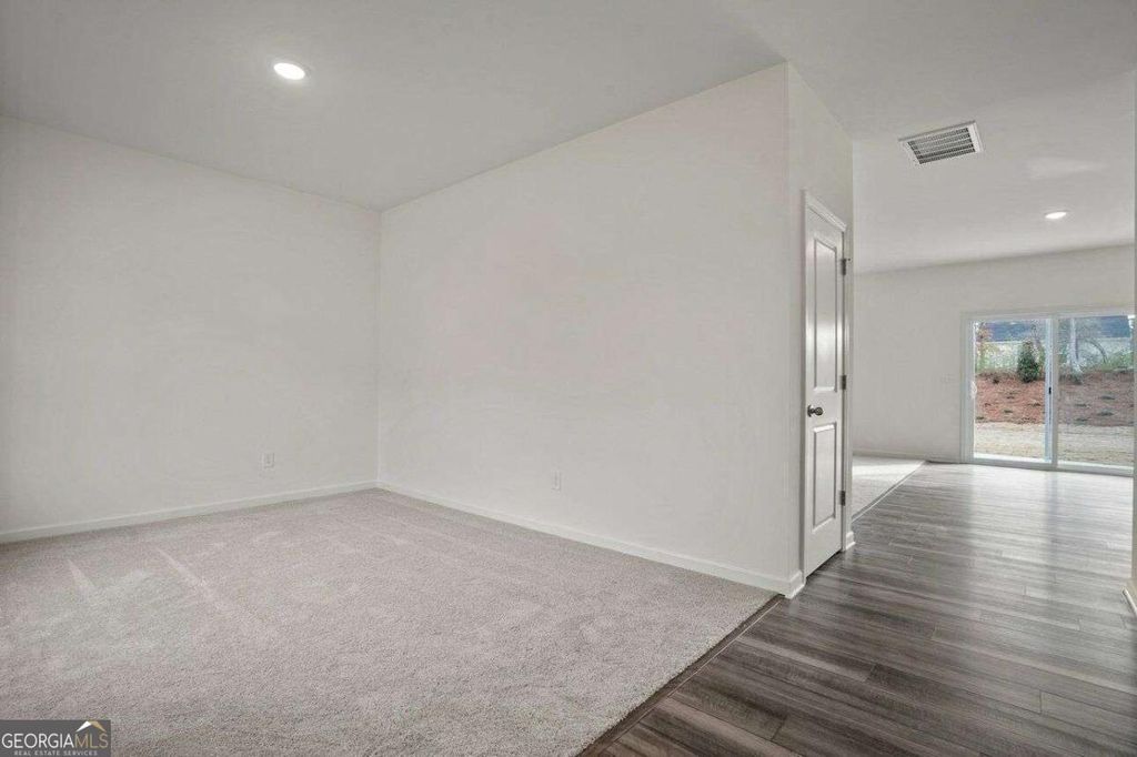 Photo of 356 Bandimere Pkwy, Dallas, GA 30157 (MLS # 10674123)