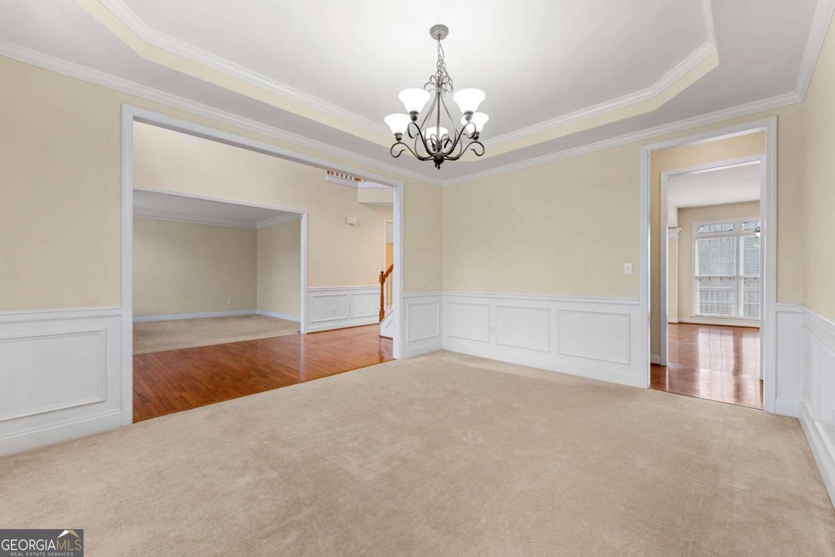 Lakefield Manner - Residential