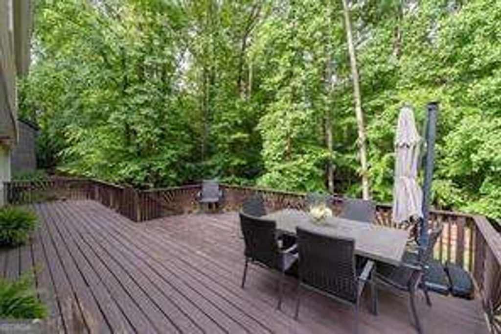 Photo of 9470 Hillside Drive, Roswell, GA 30076 (MLS # 10800596)