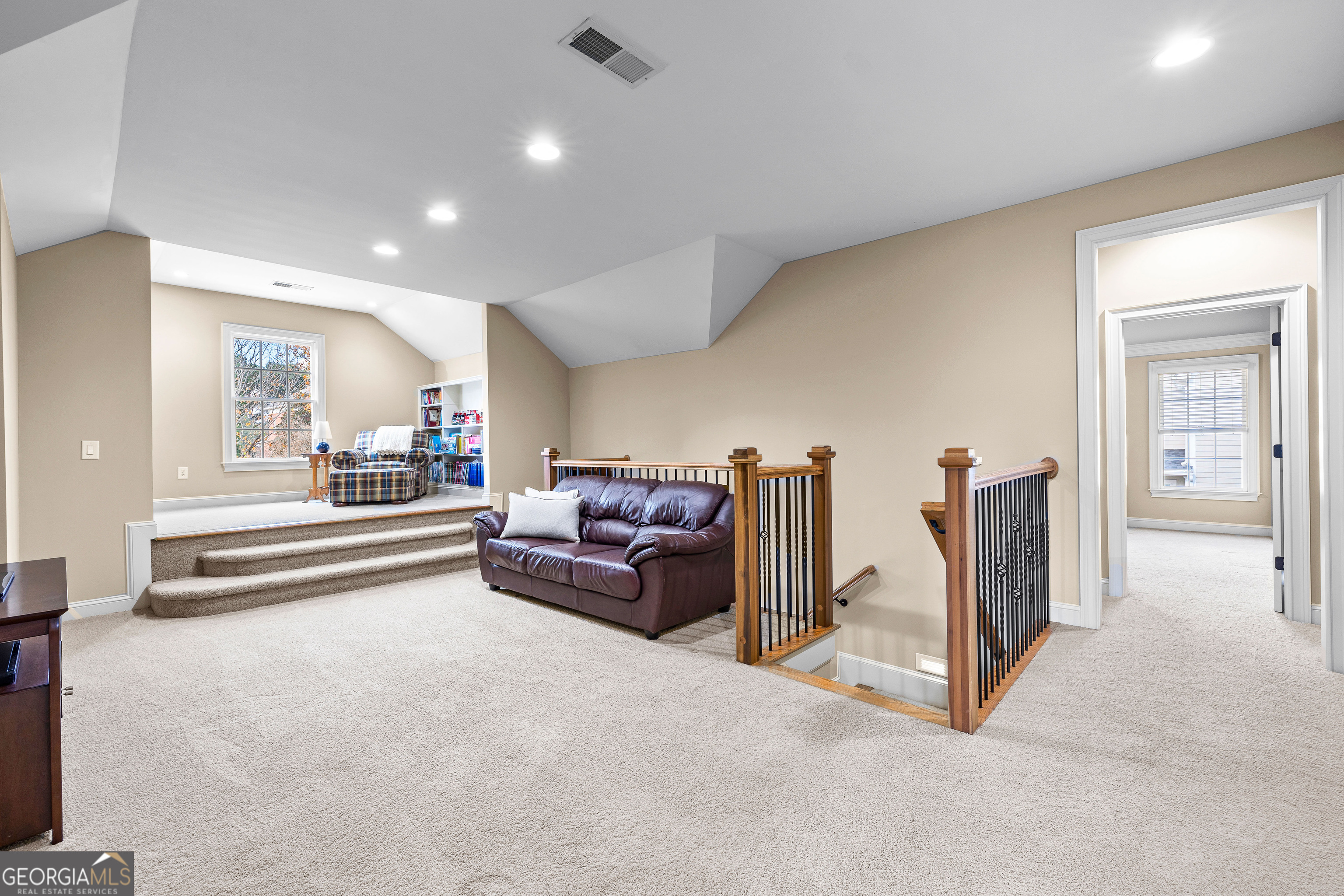 Fayetteville, Georgia 30215, United States, 5 Bedrooms Bedrooms, ,5 BathroomsBathrooms,Residential,Active,248620